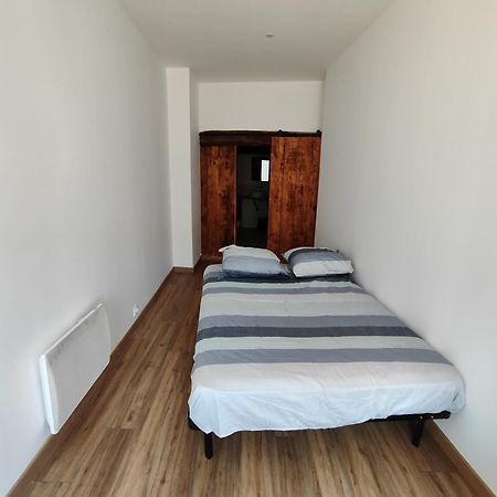 Petit Coin De Paradis Apartman Aups Kültér fotó