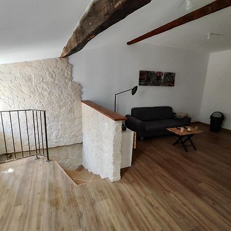 Petit Coin De Paradis Apartman Aups Kültér fotó