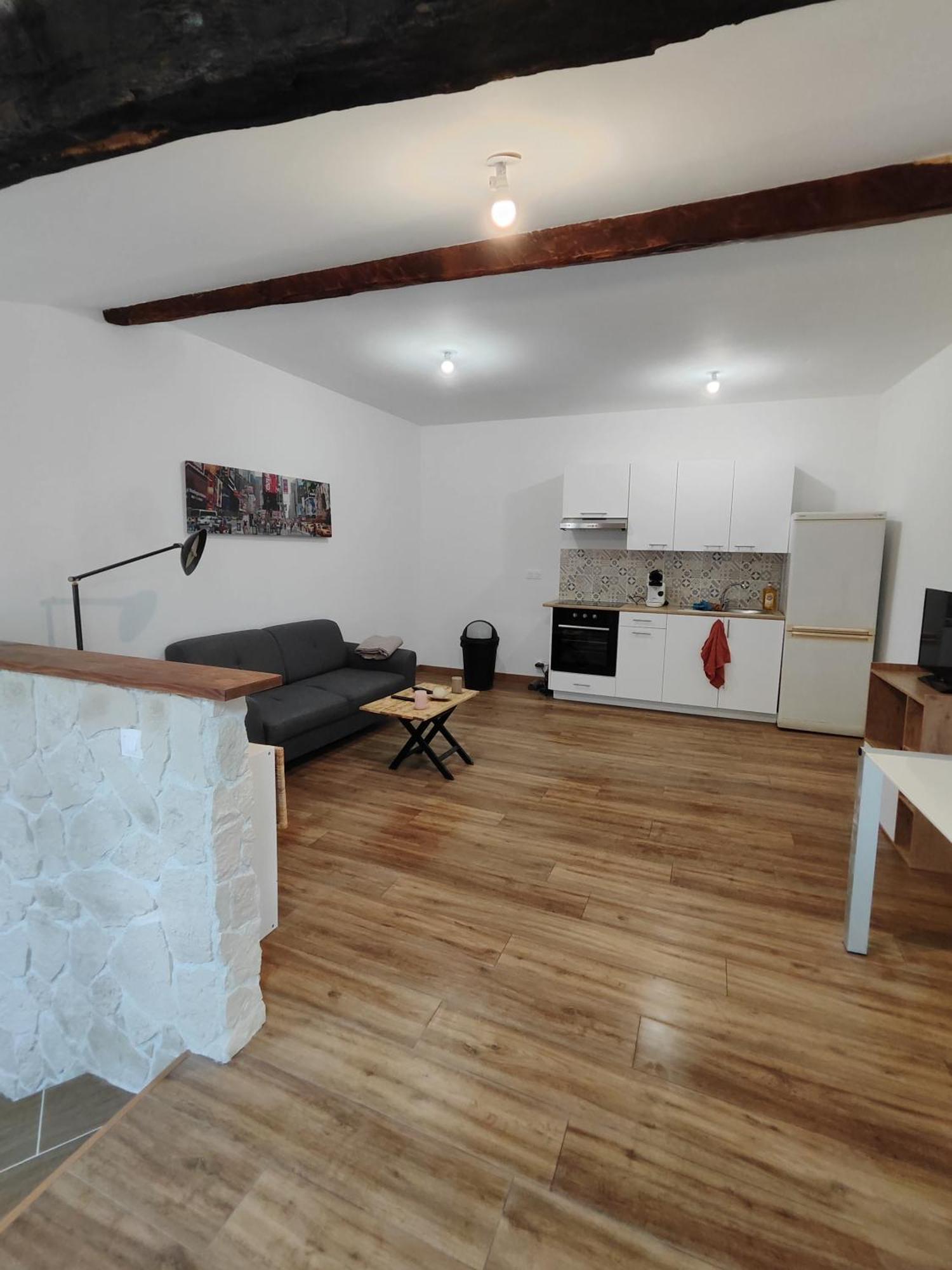 Petit Coin De Paradis Apartman Aups Szoba fotó